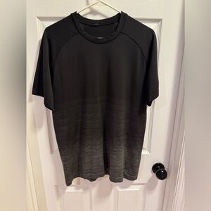 lululemon athletica Black Short Sleeve Tee